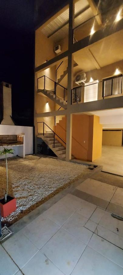 Alquiler Cintia 2 Apartment กัวเลกวยชู ภายนอก รูปภาพ